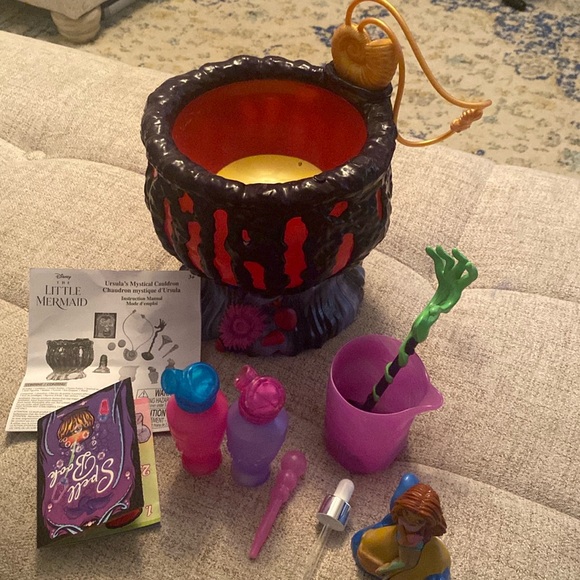 Other - Ursula’s Mystical Cauldron